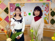 天明麻衣子キャスターと佐藤真弓さん